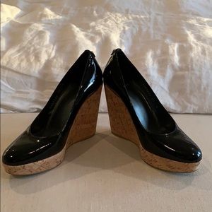 🖤NWOT brand new Stuart Weitzman patent leather wedge
